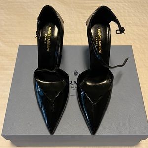YSL Zizi Patent Leather Pump Size 39- Never Worn